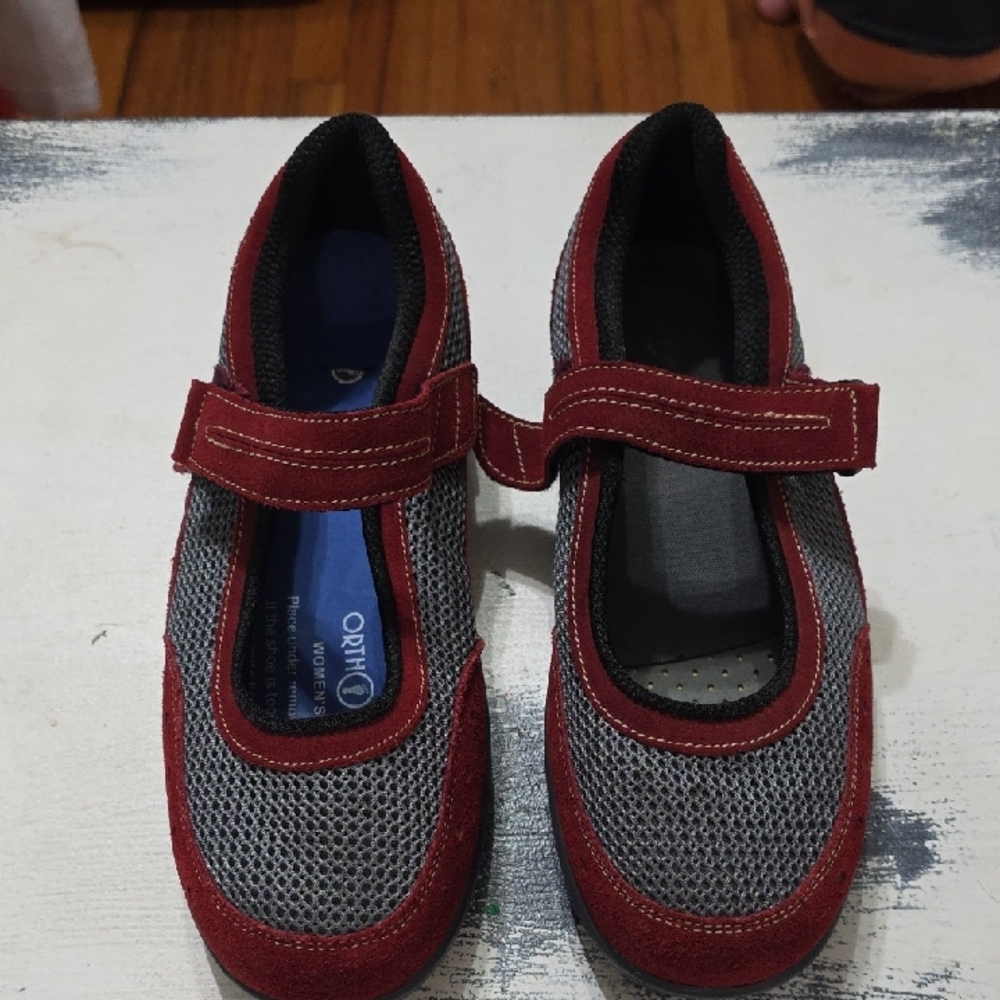 OrthO Feet Women's Mary Janes Burgandy Leather/Gray Mesh Hook & Loop Sz 10W READ